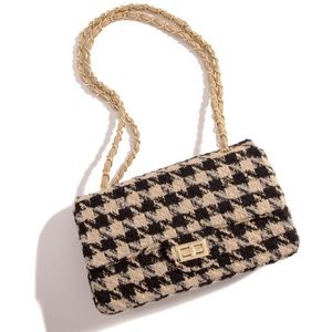SOLD - Houndstooth Tweed Bag 👜